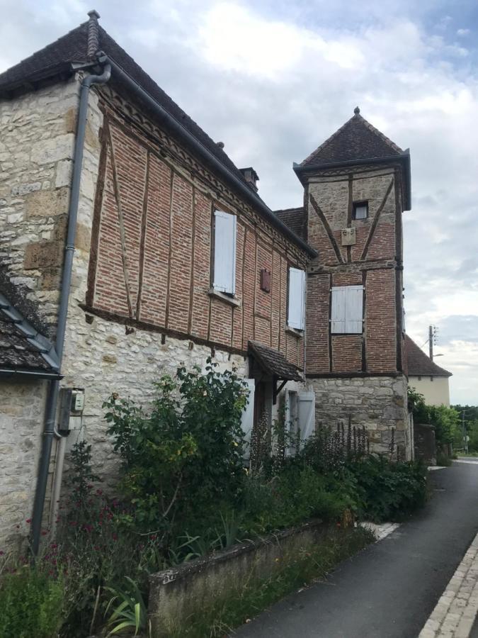 Le Pigeonnier Maison De Caractere Logement 4 Personnes La Maisonnette Renovee Logement 2 Personnes Floirac  외부 사진